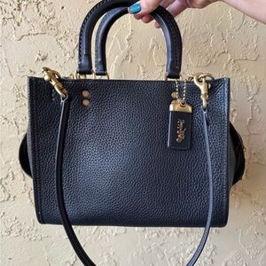 Coach Rogue 25 Pebbled Leather Honey Suede Gold/Brass Hardwade